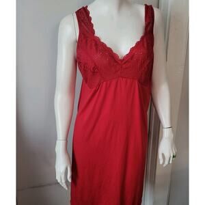 Avenue Body Women’s Red Lingerie Sz. 18/20 Lace Trim Polyester Blend